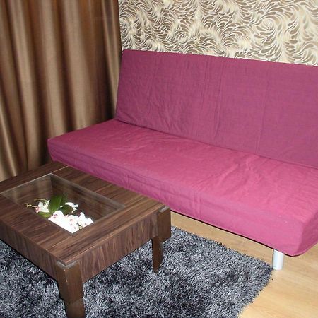 סאני ביץ' Lvv Palace Apartment מראה חיצוני תמונה